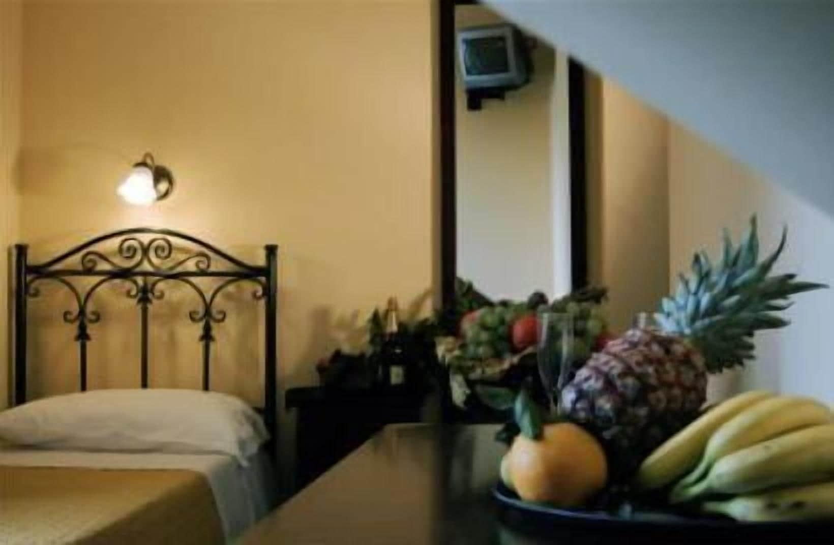 Hotel Columbia باليرمو المظهر الخارجي الصورة