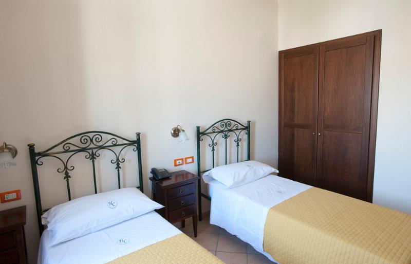 Hotel Columbia باليرمو المظهر الخارجي الصورة